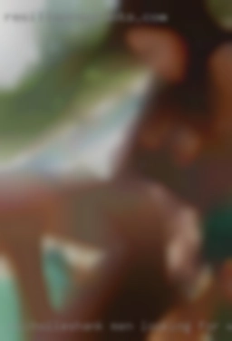 nicholleShank men looking for women 50-60 that dicks